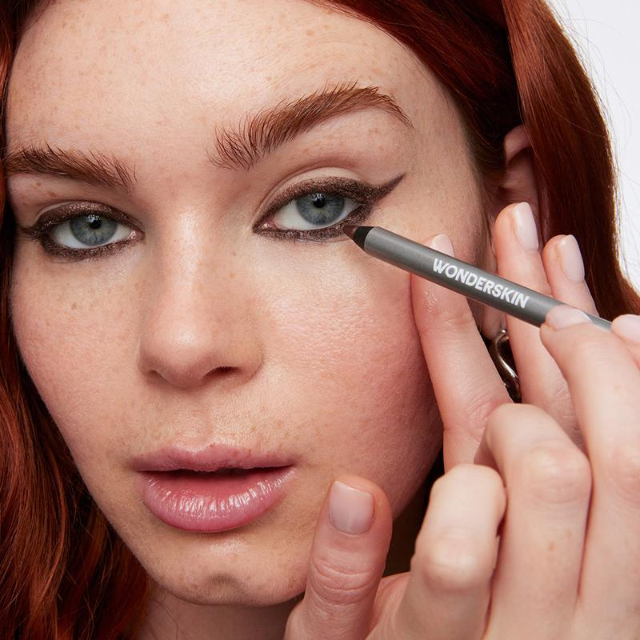 💜BUY 1 GET 1 FREE & Free Shipping💜Waterproof Long-Lasting Eyeliner Pencil